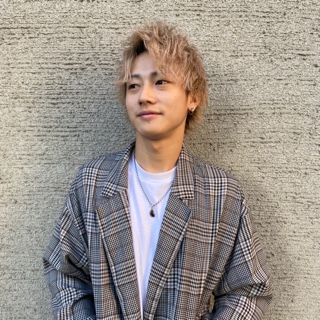 スタッフ