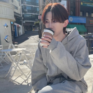 スタッフ