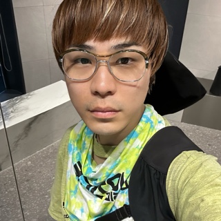 スタッフ