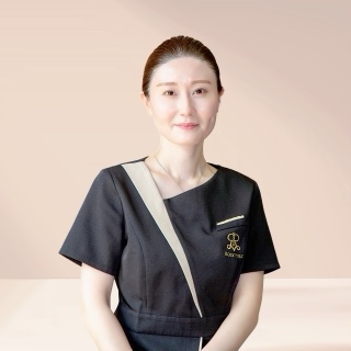 スタッフ