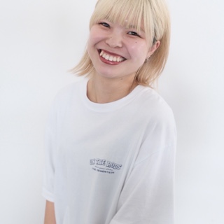 スタッフ