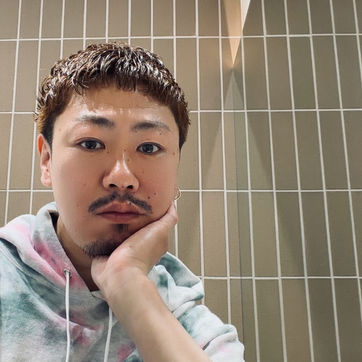 スタッフ