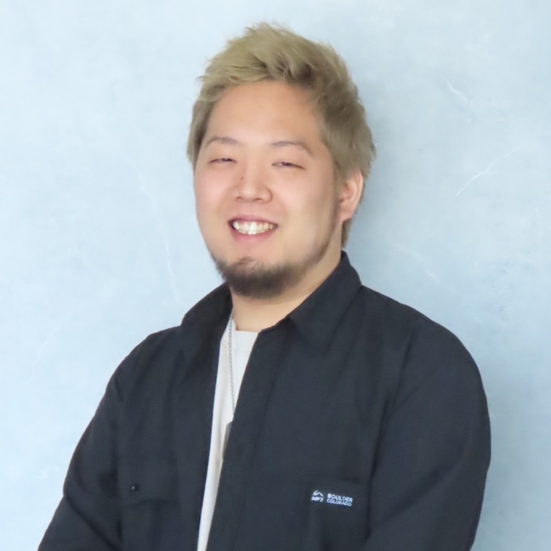 スタッフ